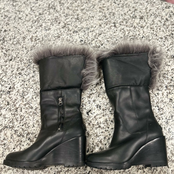 Sorel Park Black Leather Park City Wedge Boots - Picture 7 of 8